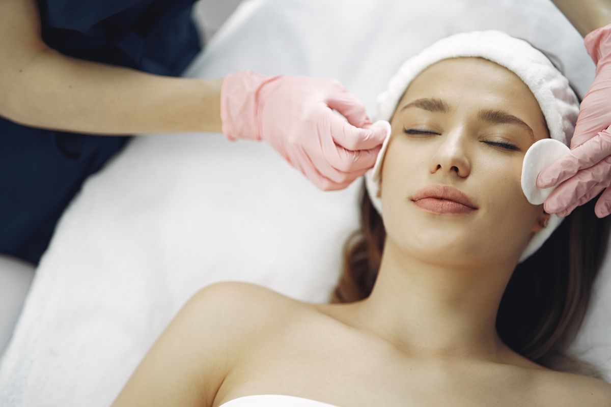 Facial & skincare